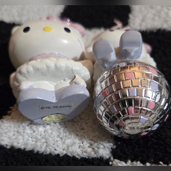 Vtg Target x Sanrio Hello Kitty 2005 Snow Suit 2 piece set - Picture 3 of 3